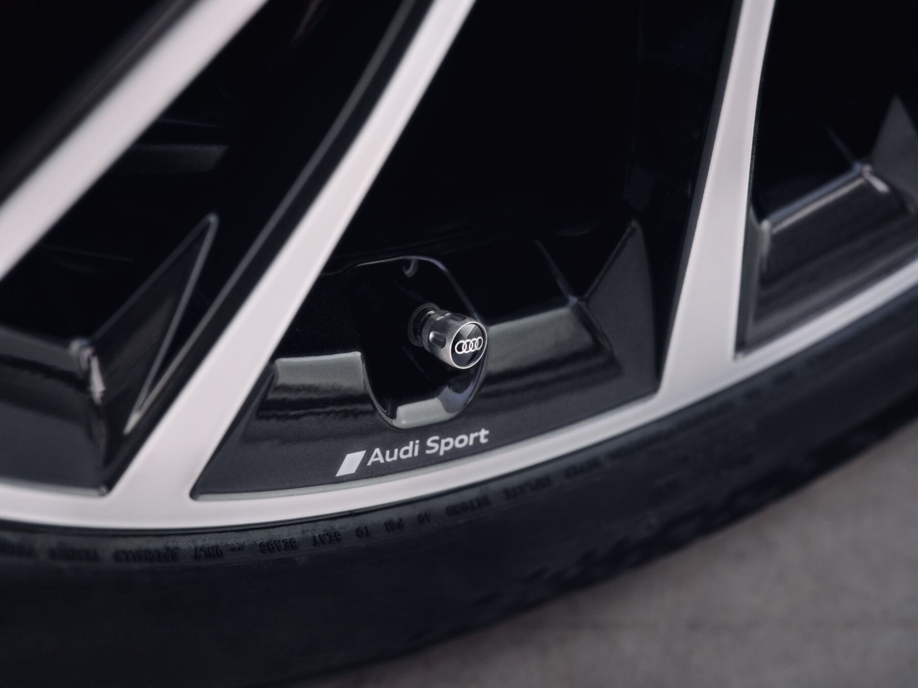 Ozdobné čepičky ventilků, univerzální