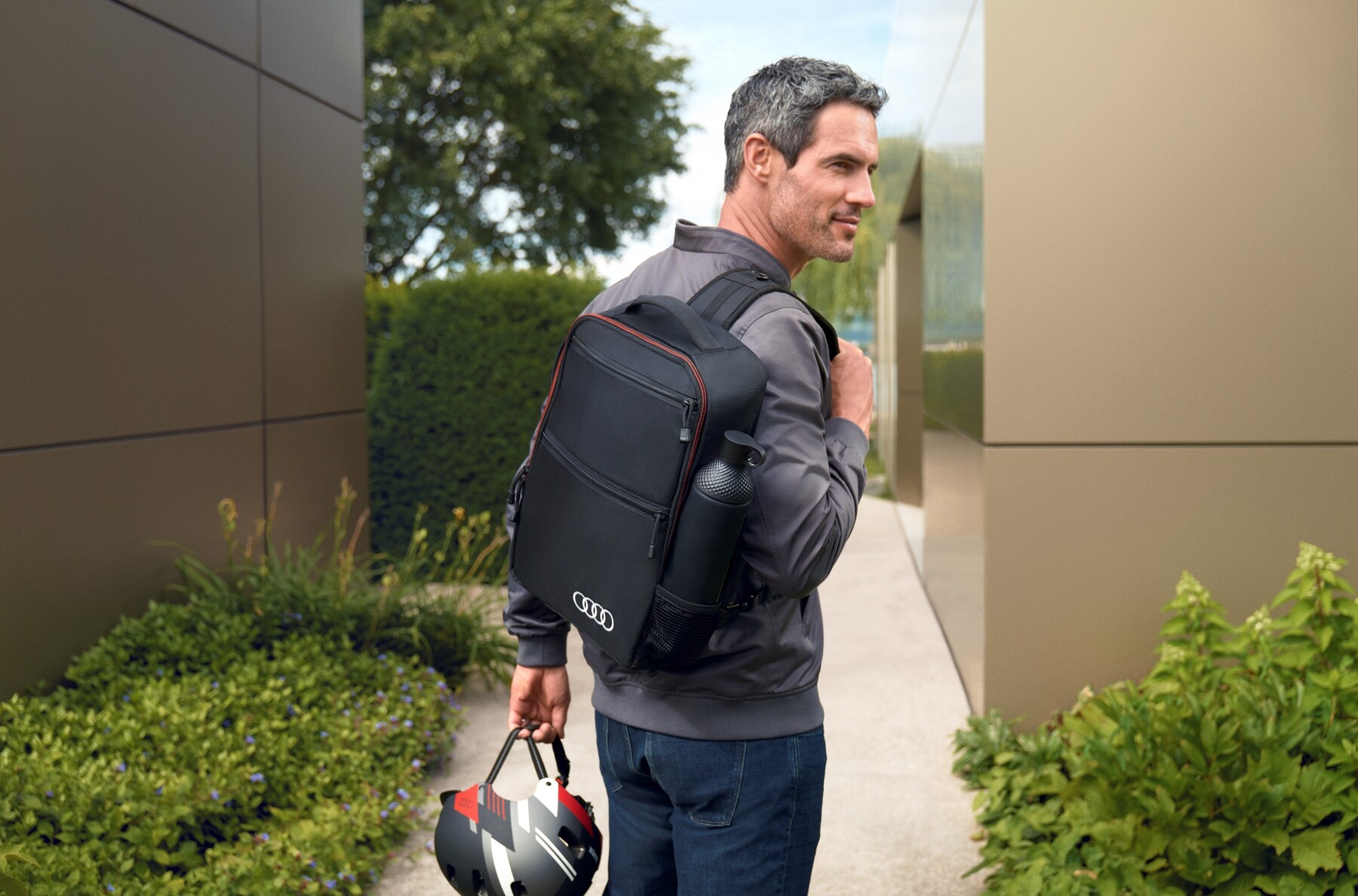 Crossbody batoh Audi