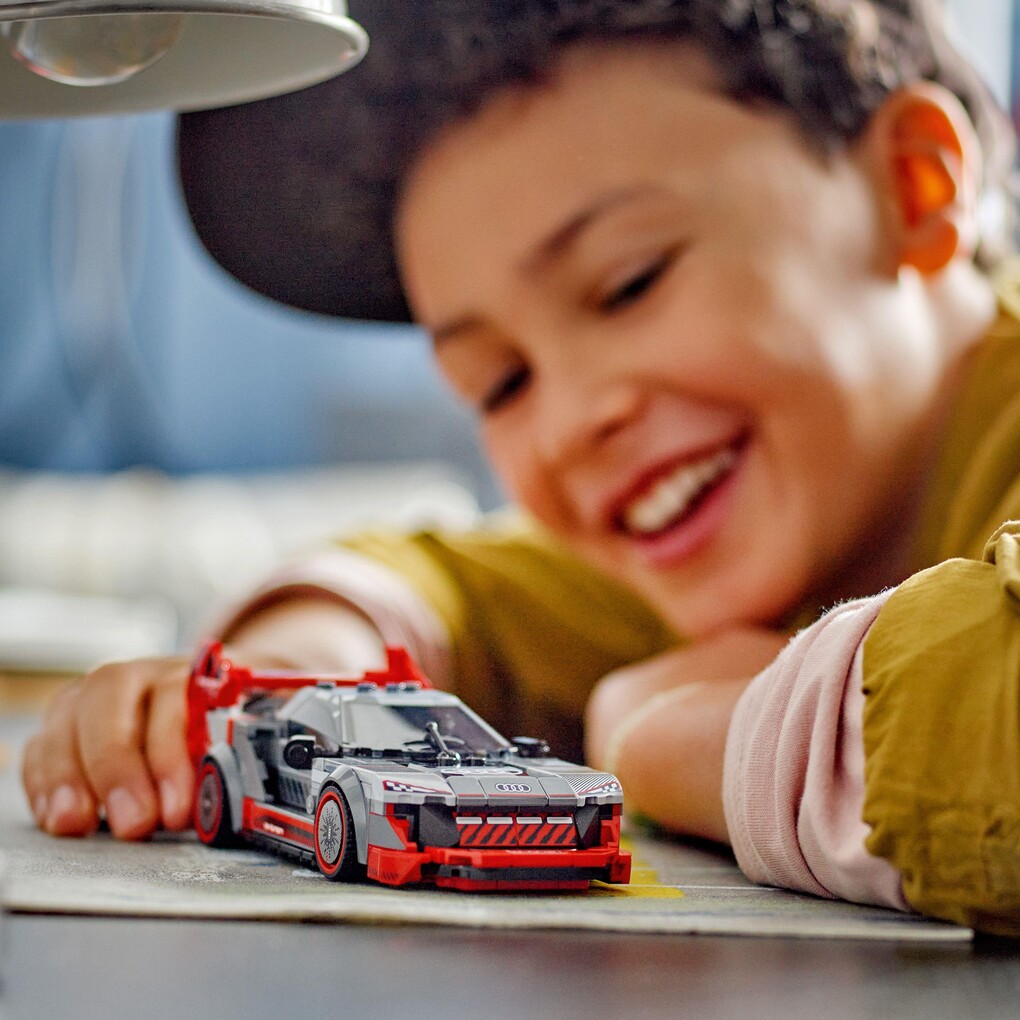 Lego Speed Champions Audi S1 e-tron quattro
