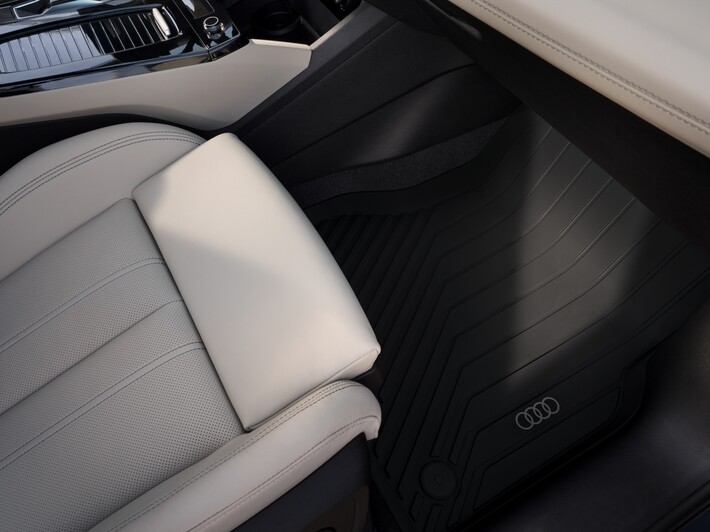 Gumové koberce přední, Q6 e-tron/Q6 Sportback e-tron