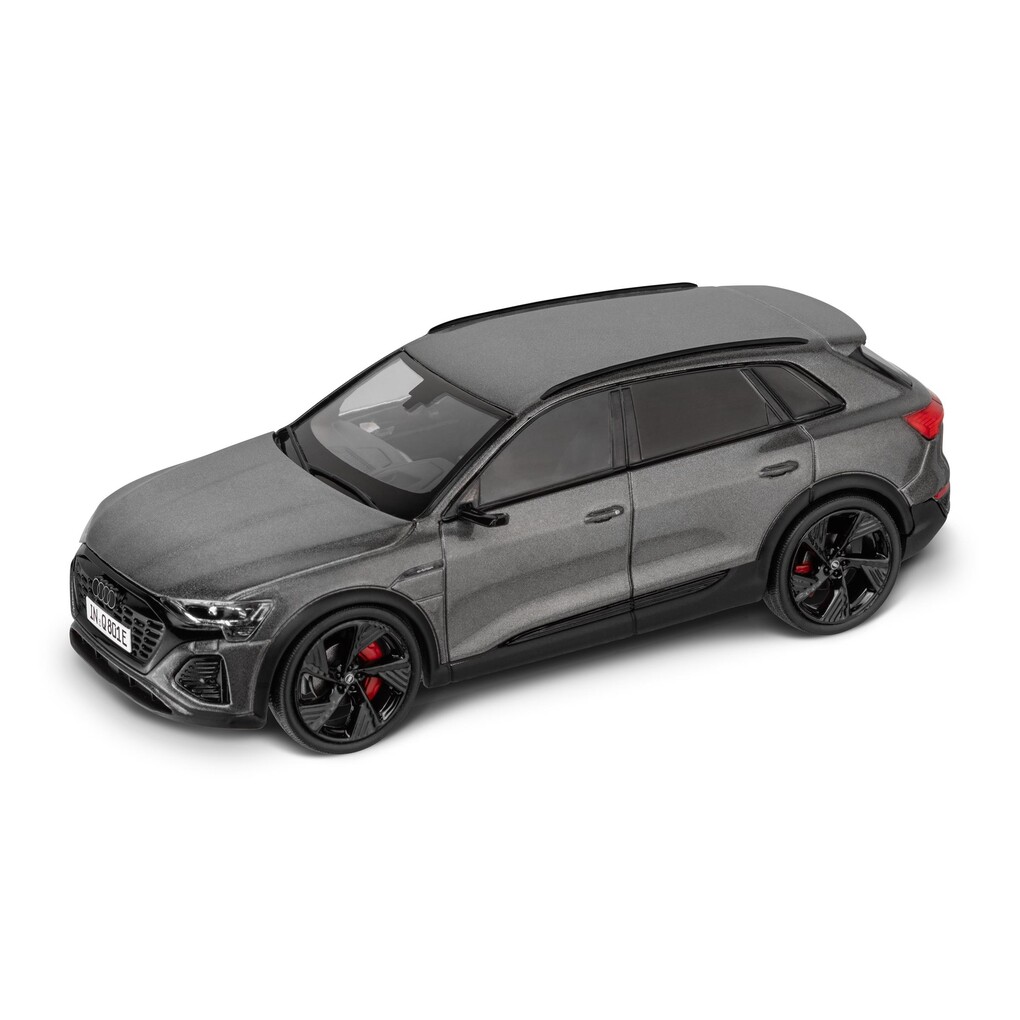 Audi Q8 e-tron, 1:43