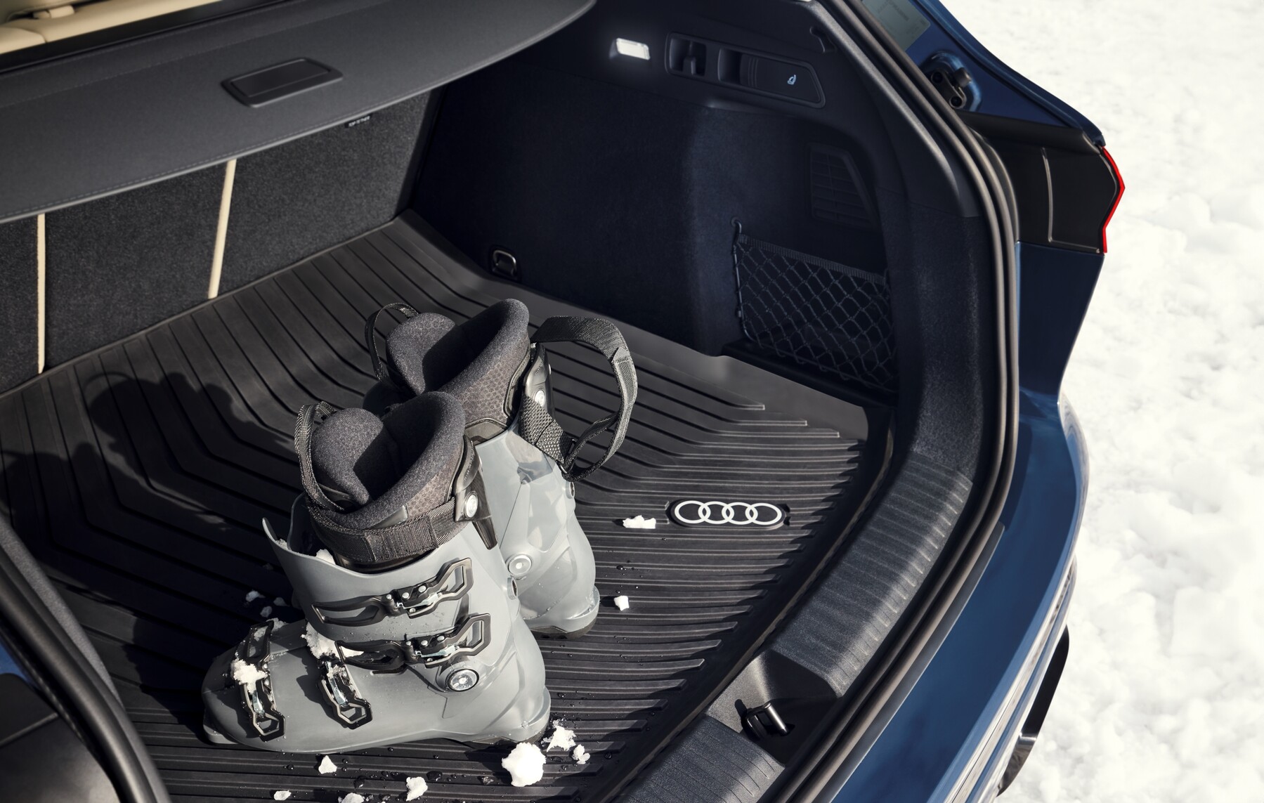 Plastová vložka do zavazadlového prostoru, A6 Sportback e-tron