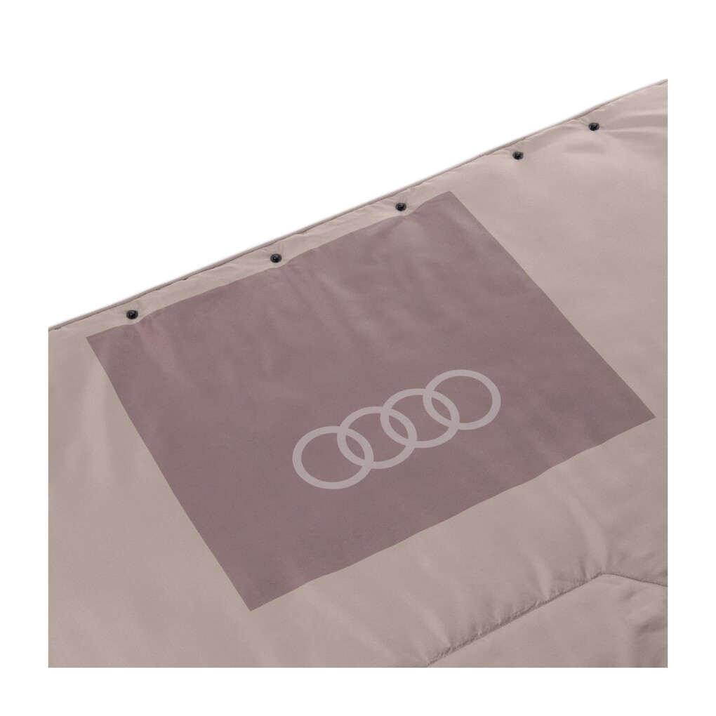 Outdoorová deka Audi