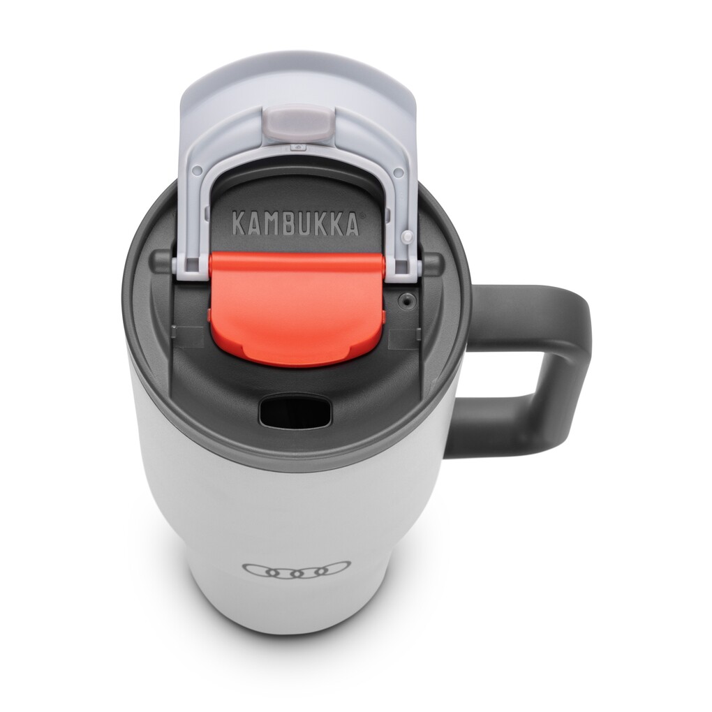 Audi termohrnek s brčkem