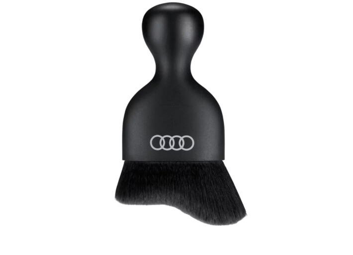 Audi štetec na čištění interiéru