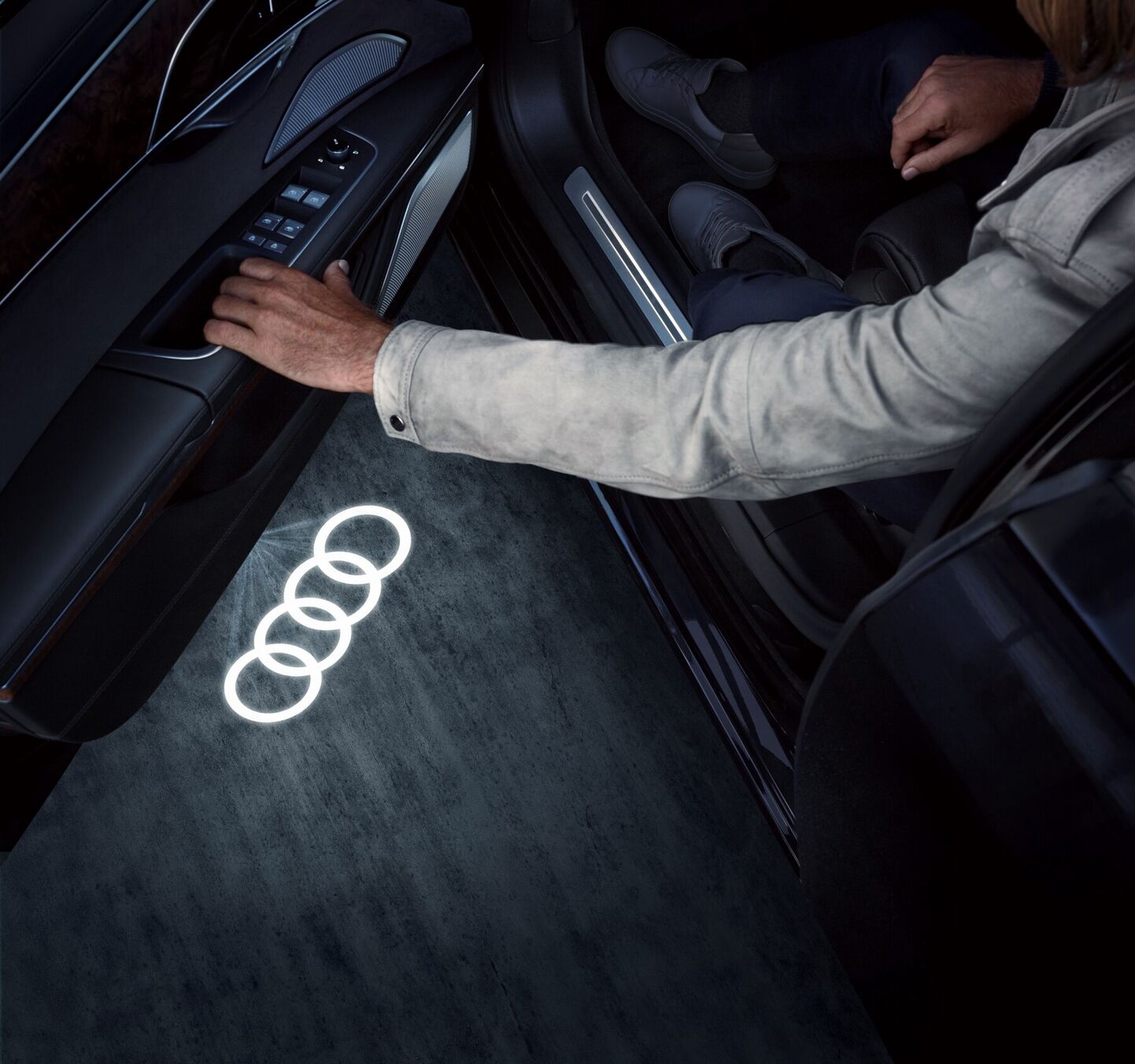 Vstupní LED osvětlení Audi