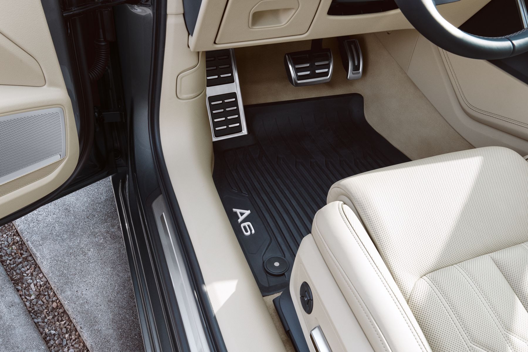 Gumové koberce přední, A6 